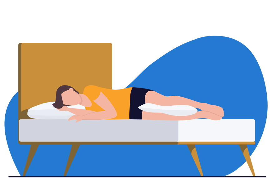 Ilustração de um homem deitado na cama, de lado, com um travesseiro normal entre os joelhos.